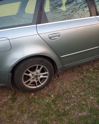 Audi A4 cena 8500 przebieg: 433700, rok produkcji 2004 z Radymno małe 211